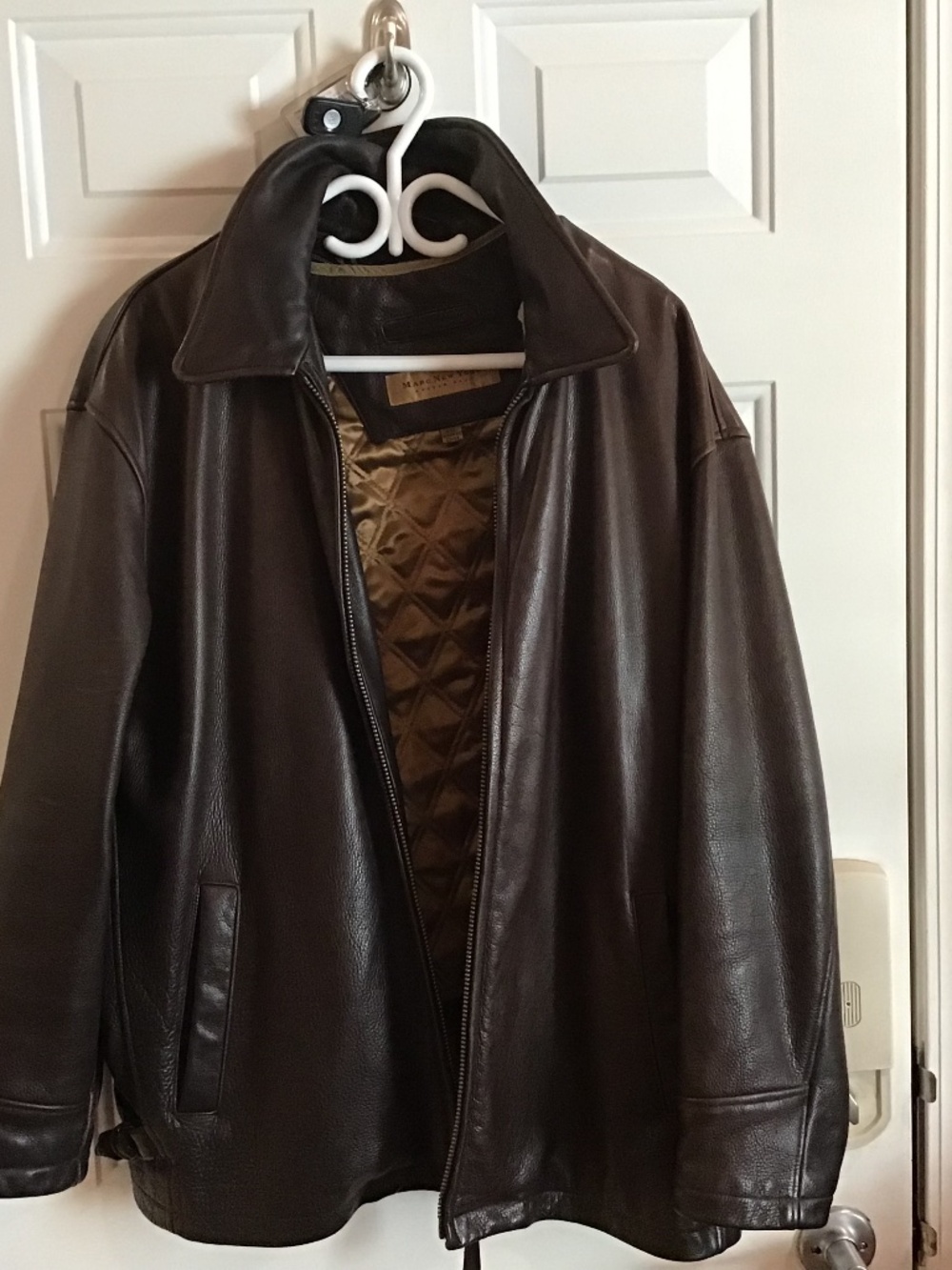 Men’s Anthony Marc of New York leather jacket
